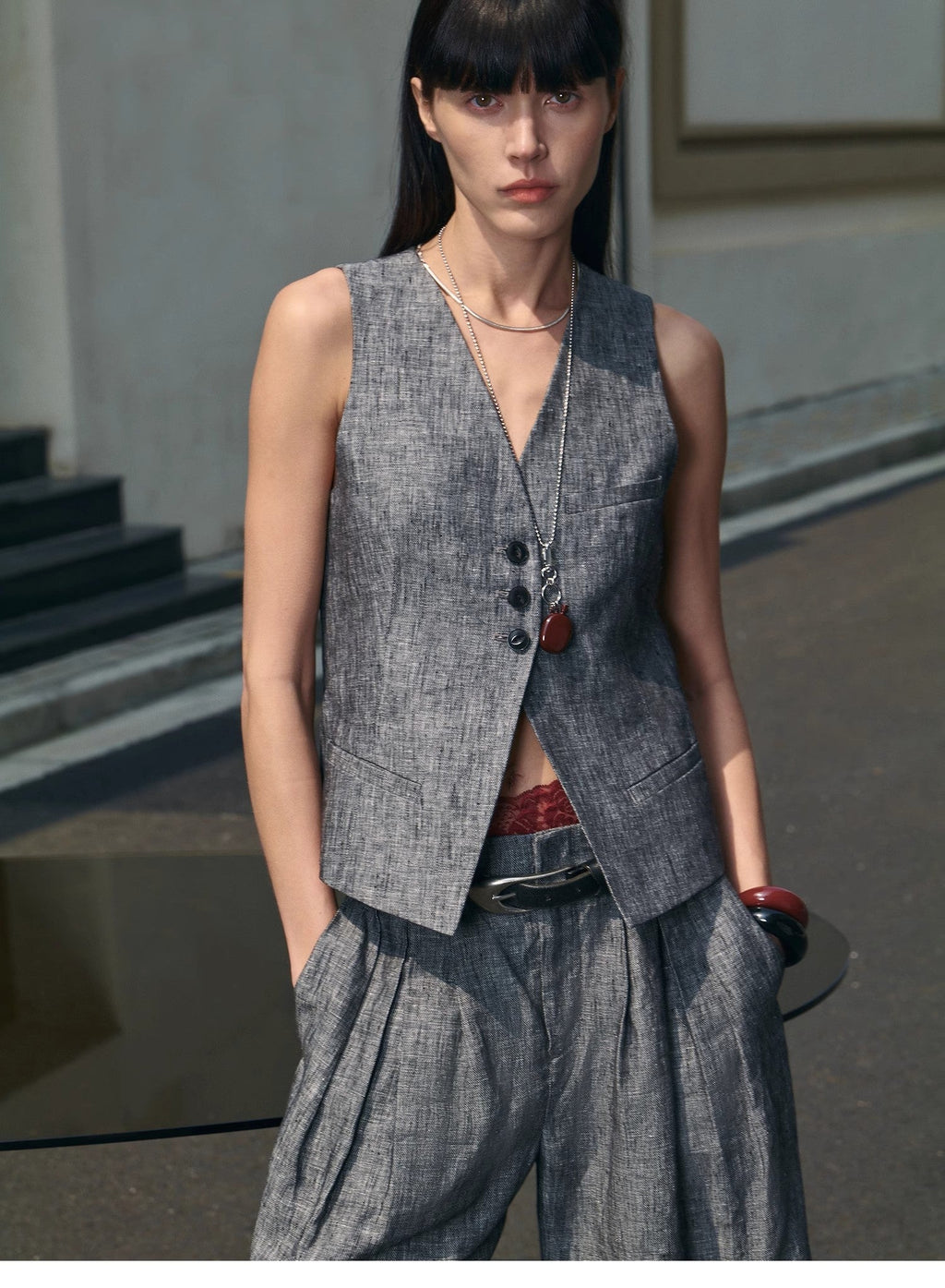Linen Vest & Pleated Trouser Set – view 2 | Salize