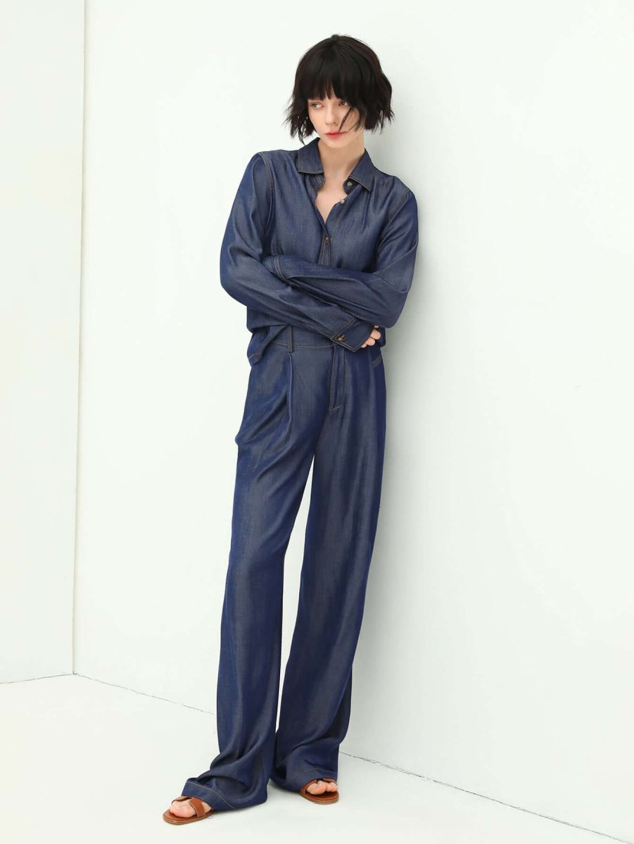 High Waisted Jeans in Navy-1